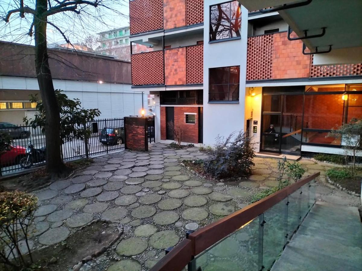 Happydays Sant'Ambrogio/Tortona Apartamento Milão Exterior foto